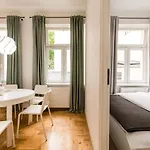 Apartmán Native Czysta 5 *